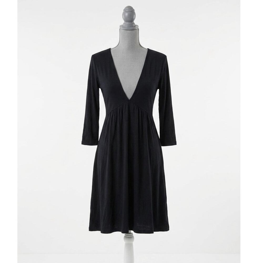 NWT Urban Outfitters Black Deep V Plunge Dress Small SP Fit & Flare Mini Viscose